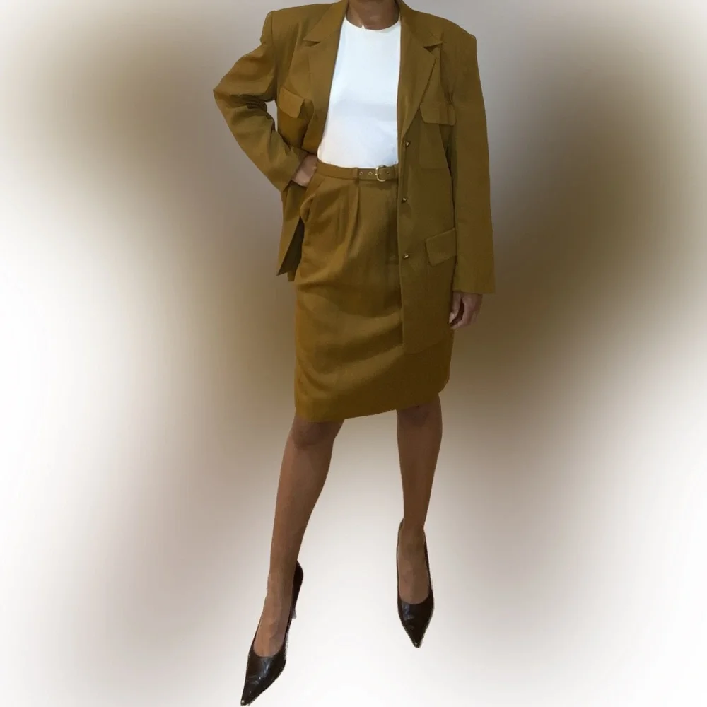 CHAUS Skirt Suit Size 12 - Picture 2 of 5